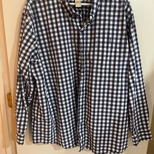 LOT OF 2 Men's twill and flannel Plaid and Checkered Button Down Shirts